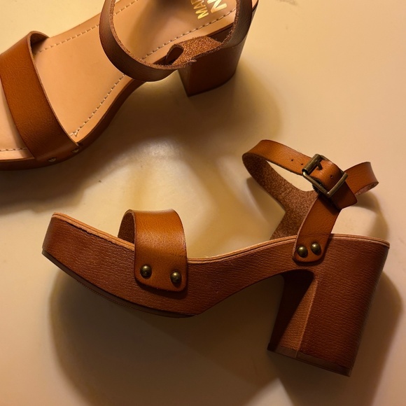 NWOT Madden NYC Lifft Faux Leather Platform Sandals in Cognac Women's size 6 - Picture 2 of 15